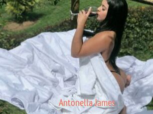 Antonella_James