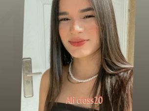 Ali_cross20