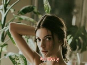 Annalesly