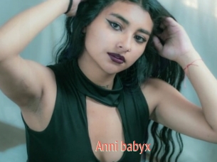 Anni_babyx