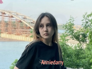 Anniedarry