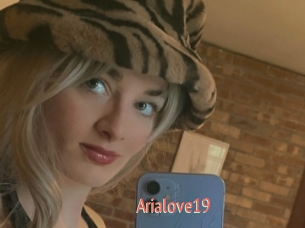 Arialove19