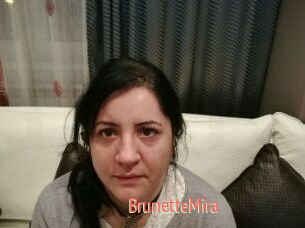 BrunetteMira