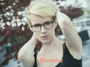 Blondiebae