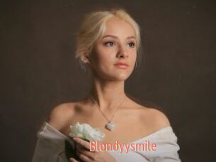 Blondyysmile