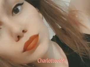 Charlottee69