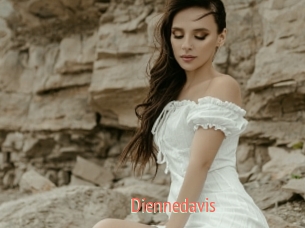 Diennedavis