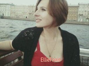 EllieFoxie