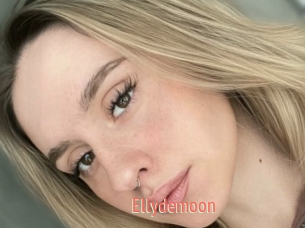 Ellydemoon
