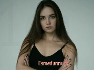 Esmedunnuck
