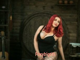 Foxybigtits