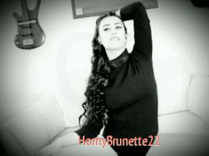 HornyBrunette22