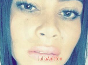 Julia_Aniston