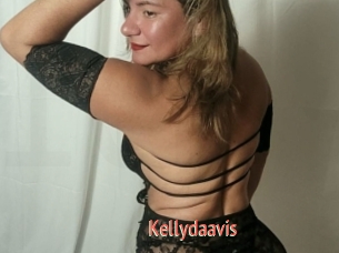 Kellydaavis