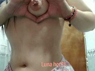 Luna_hot91