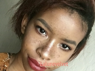 Lalunevelvet