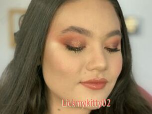 Lickmykitty02