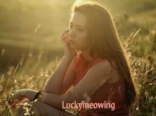 Luckymeowing