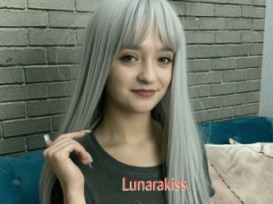 Lunarakiss