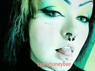 Luvlyhoneybee