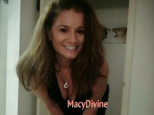 Macy_Divine
