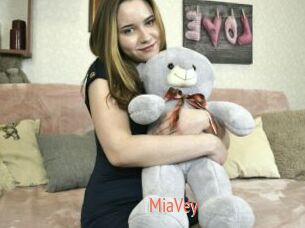 MiaVey