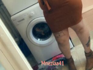 Mneziaa41