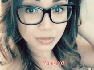 MonikaXO