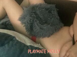 PLAYMATE_MOLLY