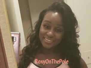 RoxyOnThePole