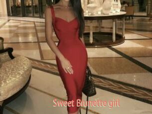 Sweet_Brunette_girl