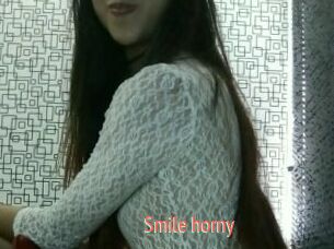 Smile_horny