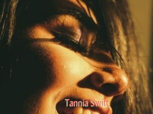 Tannia_Swift