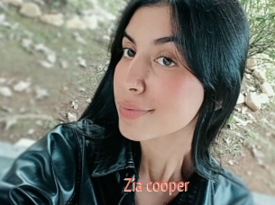 Zia_cooper